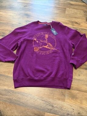 Vineyard Vines sweatshirt